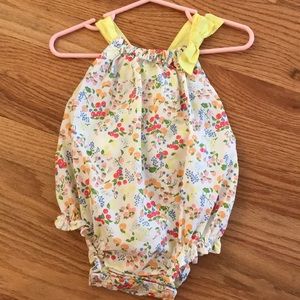 Baby gap fruit romper size 6-12 months
